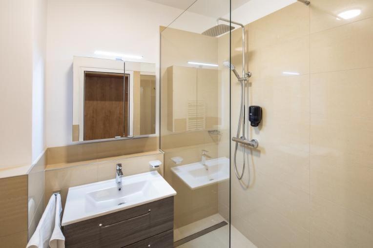 Am Sachsengang 4*